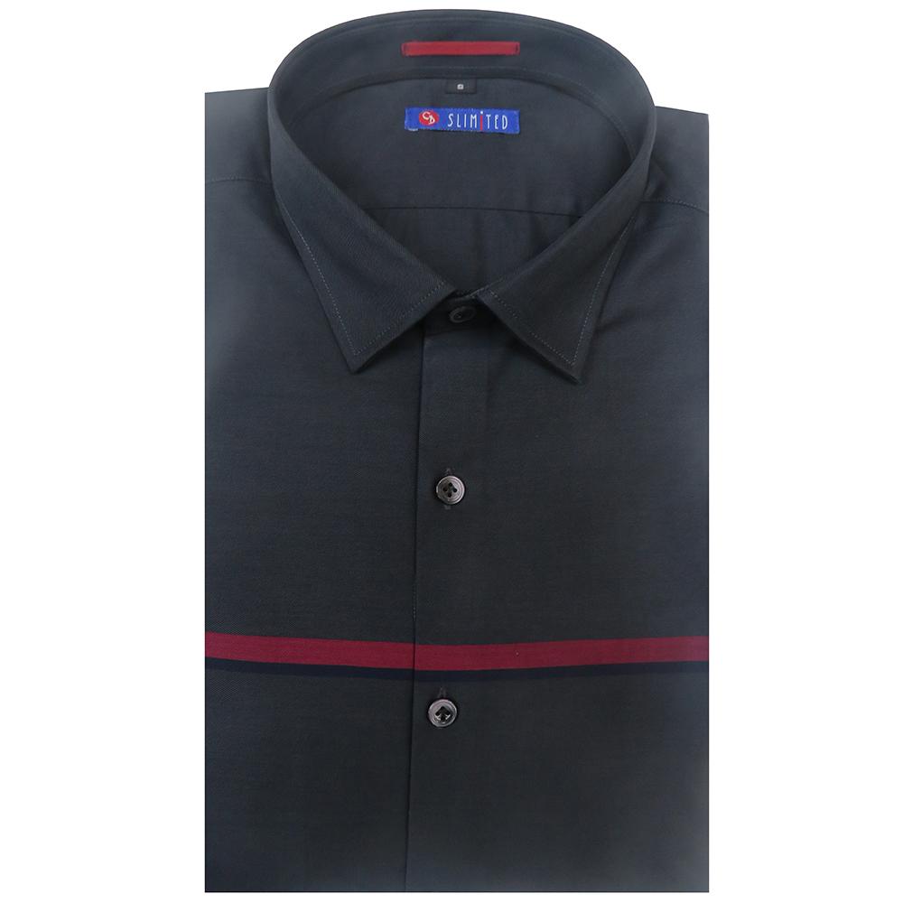 This casual shirt in a slim fit construction features an horizontal stripe to ensure outstanding style.pair it with trousers for a sophisticated look.