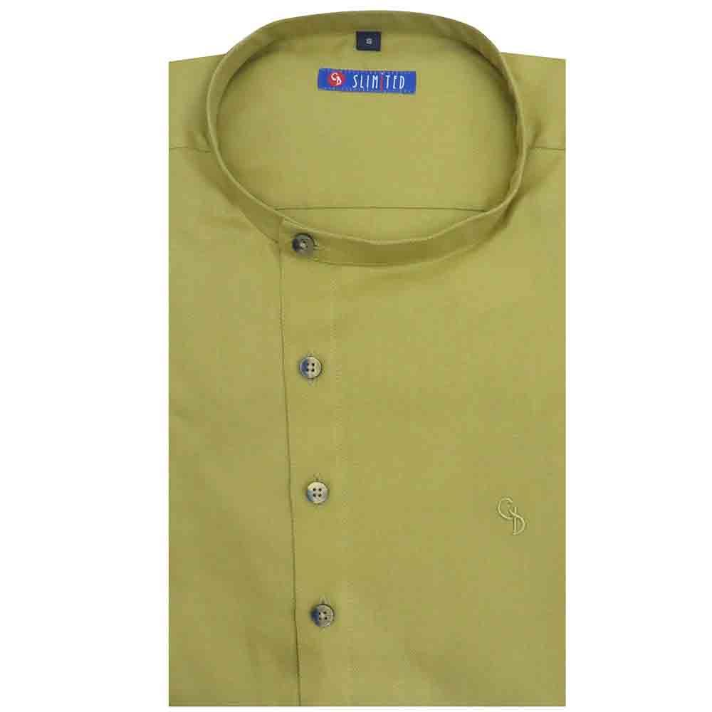 This kurta is a great way to show off your style which has an overlapping front with a straight cut.It can be paired with a white cotton trouser.